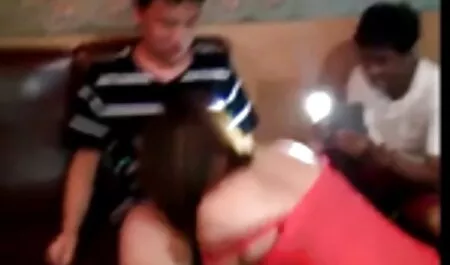 Seorang pelajar berjaya fuck itu seks tetek pantat seorang gadis.