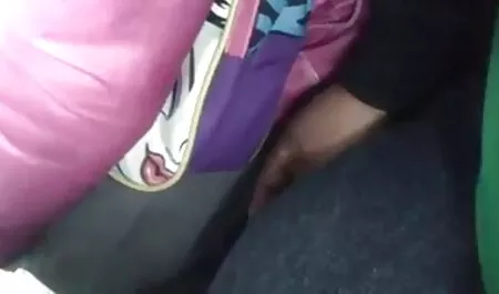Asli si manis cerita lucah baju kebaya dalam bilik mandi dick