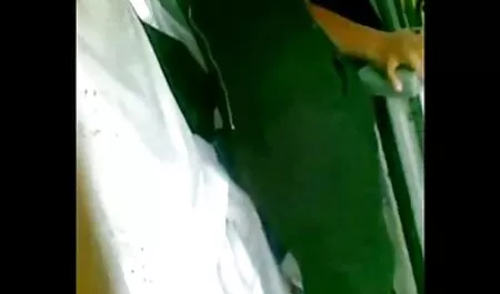 Bersemangat wanita yang membuat seorang menteri yang bangkit dari malay gambar bogel ascension