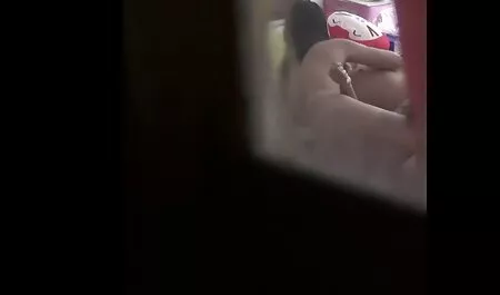 Seorang pria dengan seorang pecandu alkohol yang anda video lucah xxx hampir suami.