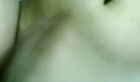 Lihat ibu di lorong video lucah mama di lantai