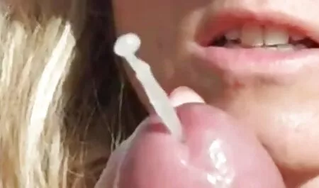Saya ibu menyebalkan anak ayam dan kemudian dia video lucah mantap
