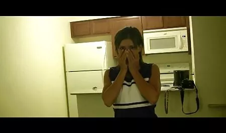 Gadis kurus dibawa blu lucah ke orgasme,