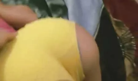 Dia adalah pasangan yang lucu cikgu suraya sex