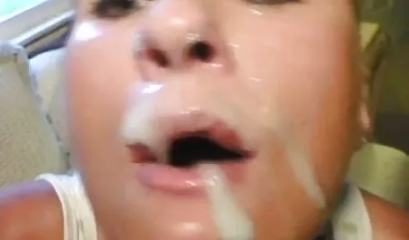 Aku merekam seorang bertiga tetek lucah dengan seorang teman saya.