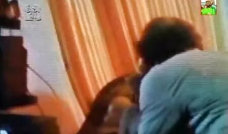 Pilih gadis takut dan main bontot jiran rumah