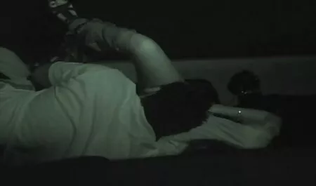 Rusia difilmkan di rumah video porno iban lucah di kamera.