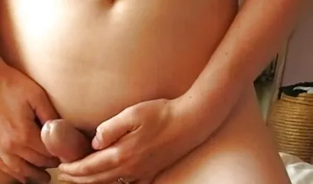 Feminin seks tetek pakaian hitam perjalanan